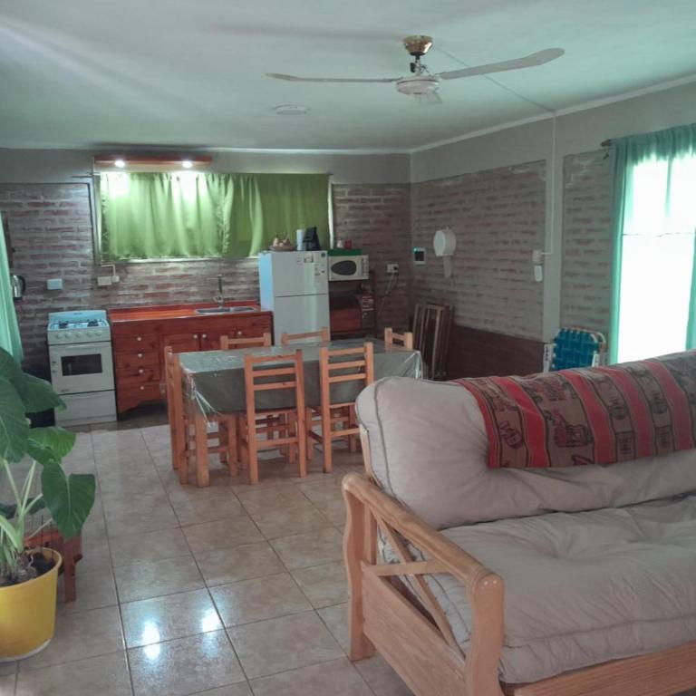Remanso - Three-Bedroom House - 37
