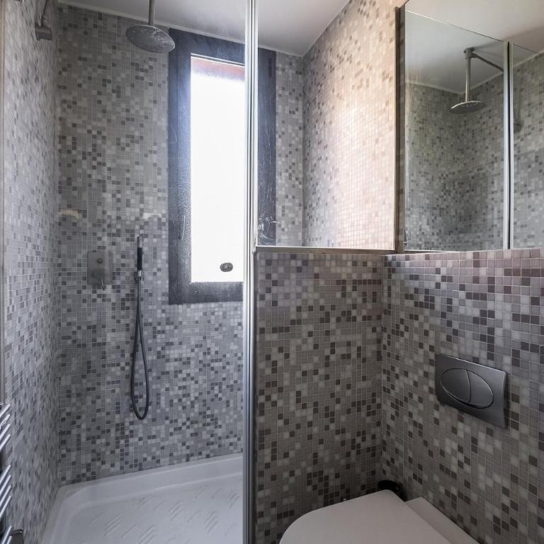 Porta Santo Stefano Apartment - Two-Bedroom Apartment - 45
