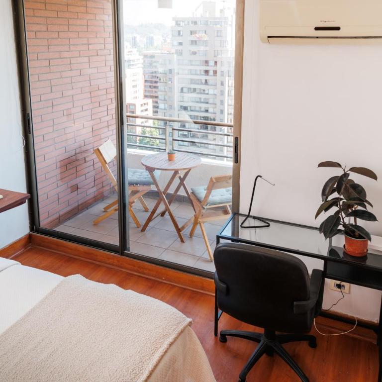 Las Condes Skyline View of Cerro Manquehue - One-Bedroom Apartment - 7
