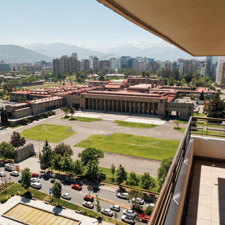 Las Condes Skyline View of Cerro Manquehue - One-Bedroom Apartment - 28
