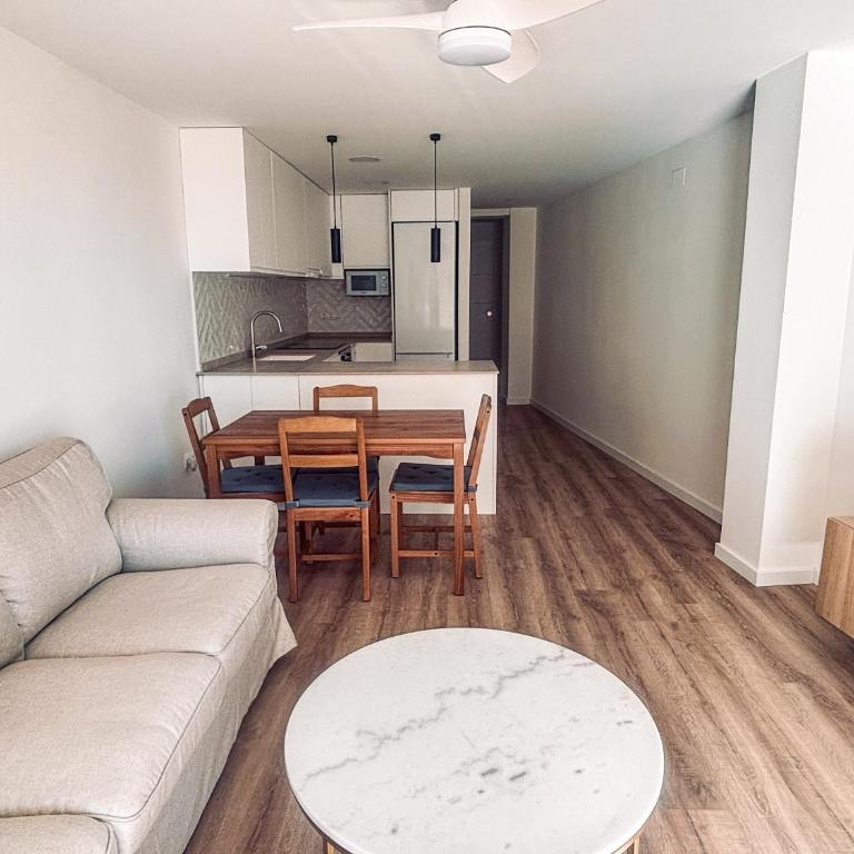Primera línea en playa de Cullera - Two-Bedroom Apartment - 8