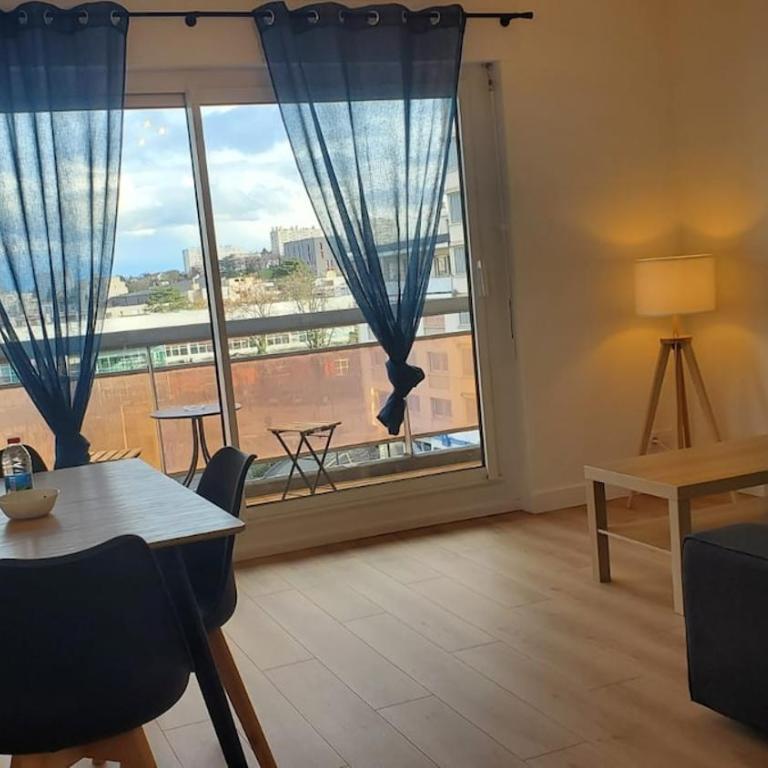 L'Appartement Soleil - Clermont Centre - Appartement 1 Chambre - 14