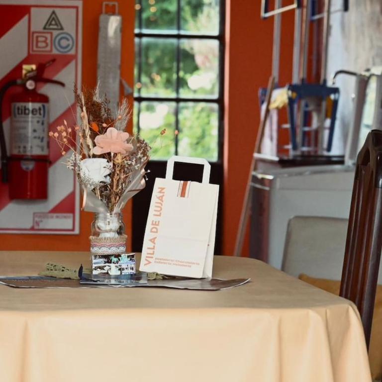 Casa en Luján, con cochera y a minutos de todo - Apartamento de 2 dormitorios - 21