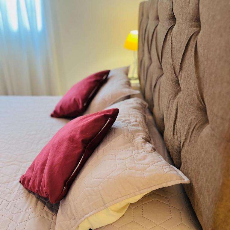 Casa en Luján, con cochera y a minutos de todo - Apartamento de 2 dormitorios - 16