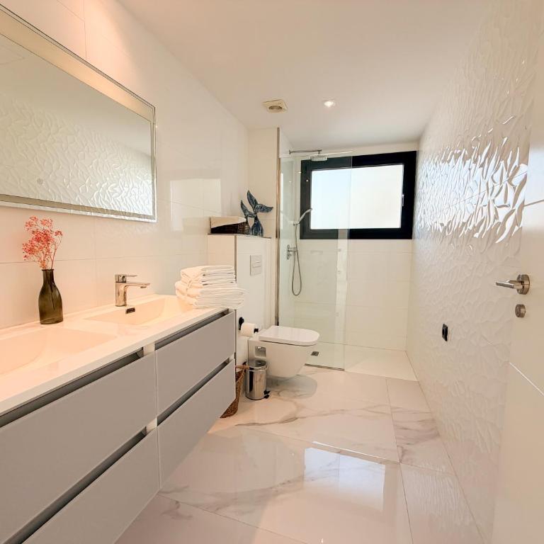 Luxury Villa Cala Montgó, Private Pool and Direct Beach Access - Casa Deluxe de 4 dormitorios - Frente al mar - 11