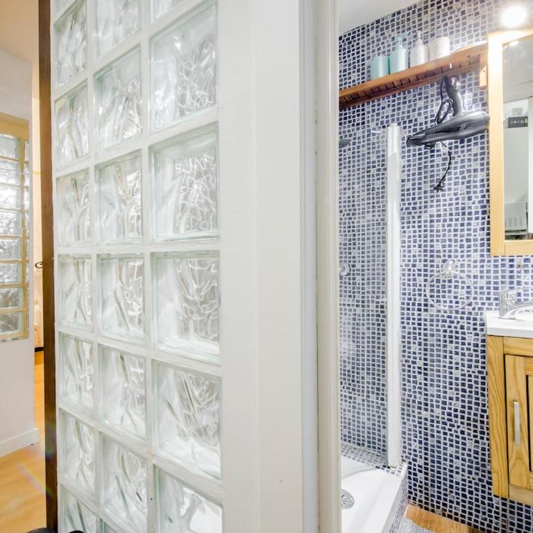 Private Apartment in La Latina - One-Bedroom Apartment - 8