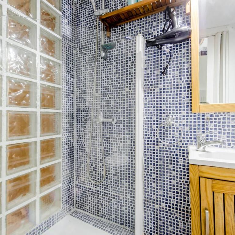 Private Apartment in La Latina - One-Bedroom Apartment - 16
