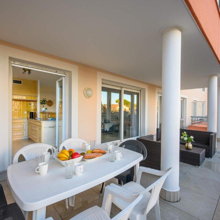 LX193 Grand lumineux terrasse piscine - Parking - Apartment - 10