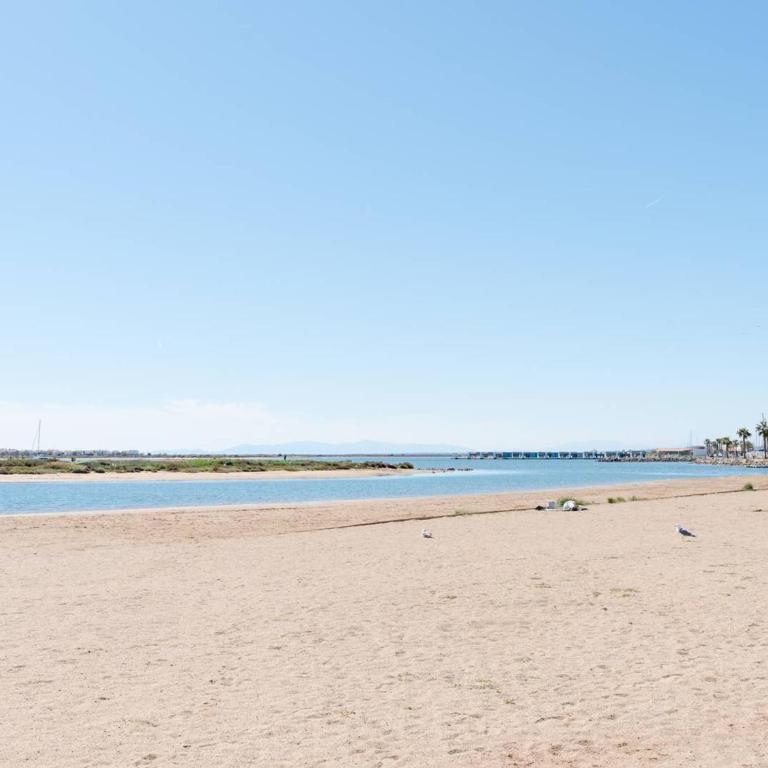Villa spacieuse à Gruissan, 4 chambres, jardin privé, clim, proche plage, idéal familles/amis - FR-1-409A-18 - Villa - 16