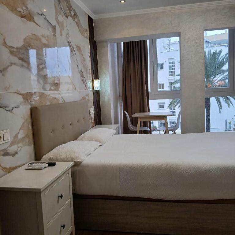 Costa Marbella Star Light - Estudio Doble Deluxe - 5