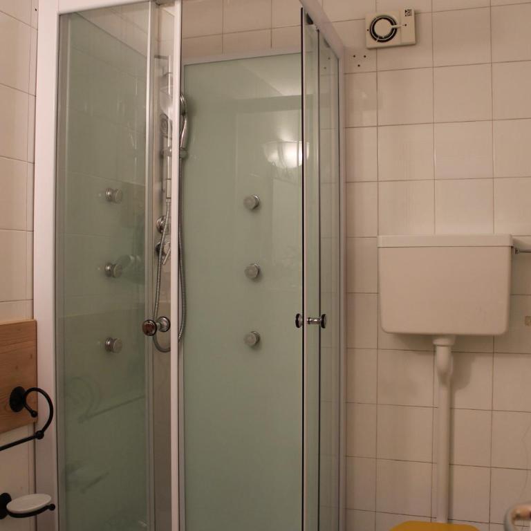 Jolly Residence - Appartamento con 1 Camera da Letto (5 Adulti) - 17