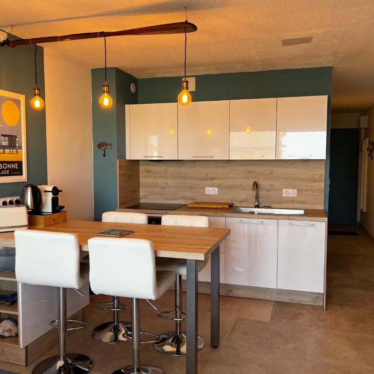 T2 Vue Mer, balcon, parking - Appartement 1 Chambre avec Balcon et Vue sur Mer - 1