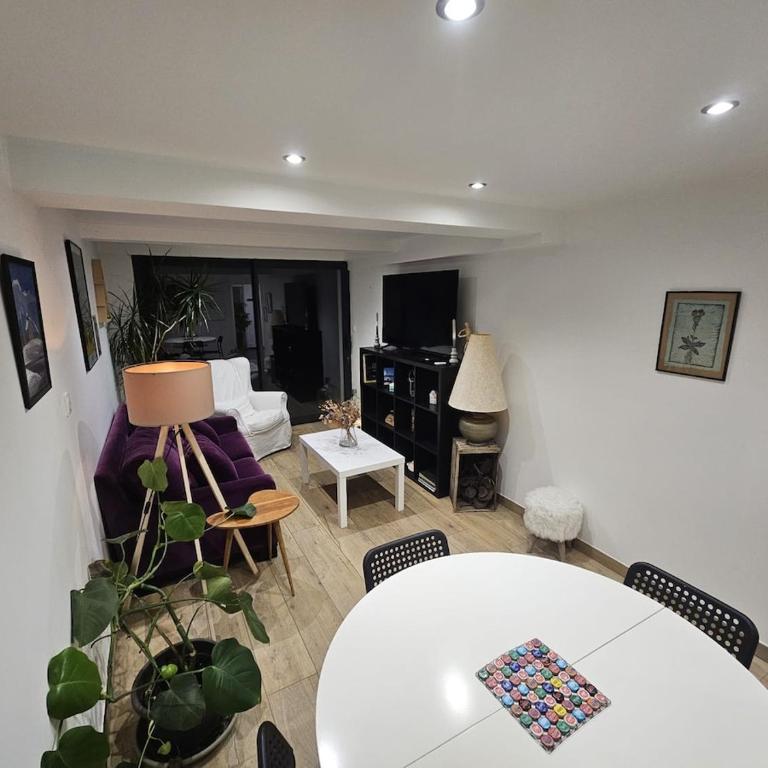 Le 24 route de Chalvet Havre de paix entre stations et lac - Appartement 3 Chambres - 1