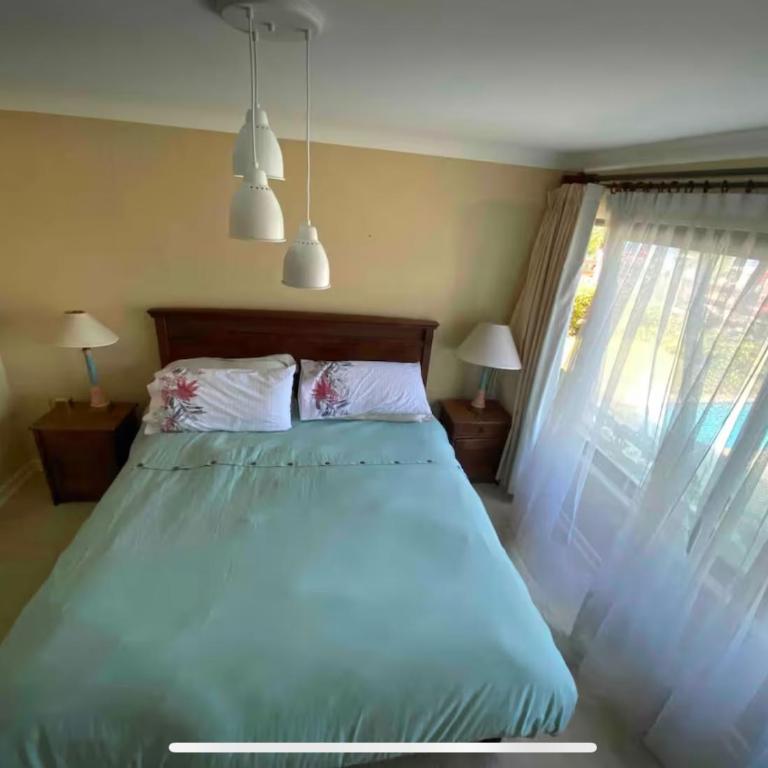 Amplio departamente a metro de la playa Pucon - Three-Bedroom Apartment - 3