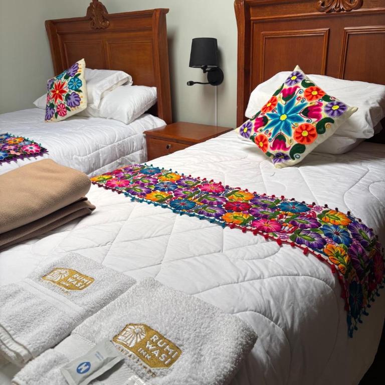 Rumiwasi Inn Boutique Ollantaytambo - Apartment with Mountain View - 5
