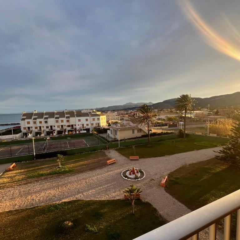 Apartamento tranquilo y luminoso junto al mar - Two-Bedroom Apartment with Balcony and Sea View - 12