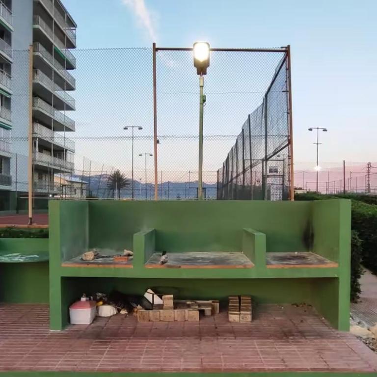 Apartamento tranquilo y luminoso junto al mar - Two-Bedroom Apartment with Balcony and Sea View - 25
