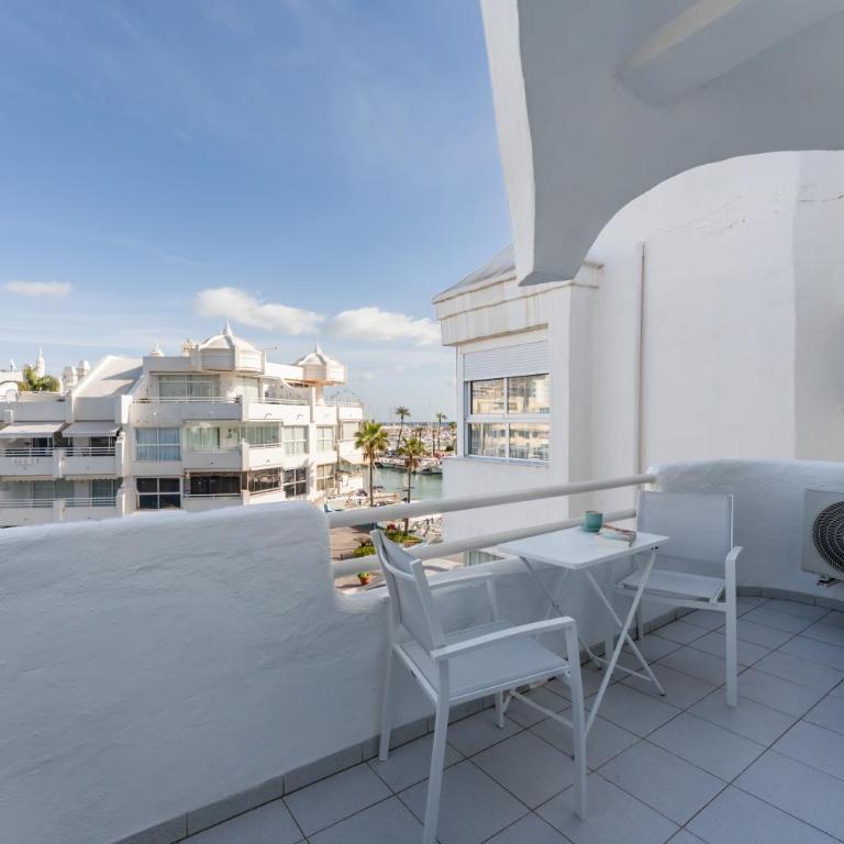 VB Madeira 1BDR with Rooftop Swimming pool - One-Bedroom Apartment - 11