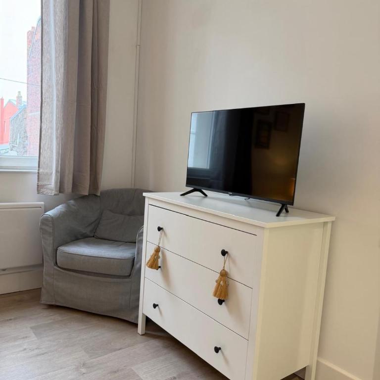 SASHA - Appart en centre-ville pour 6 pers avec Garage et Plage à 200m - Apartamento de 3 dormitorios - 19