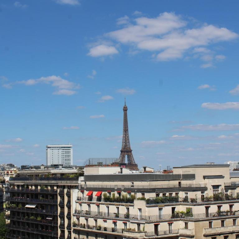 Petite Attique - avec vue sur la tour Eiffel - Appartement 1 Chambre - 15