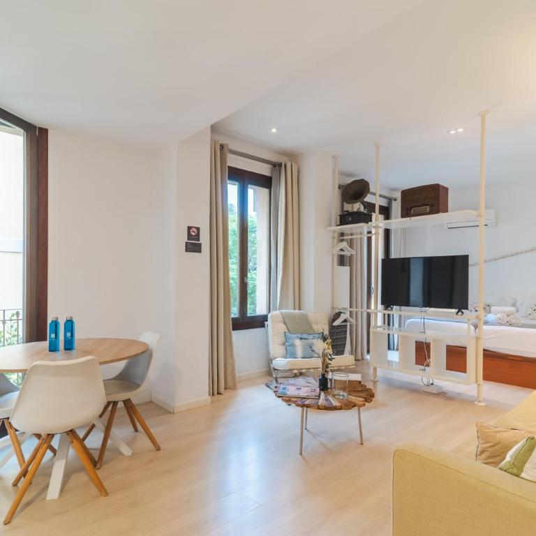 Can Blau Homes Turismo de Interior - Apartamento con balcón - 1
