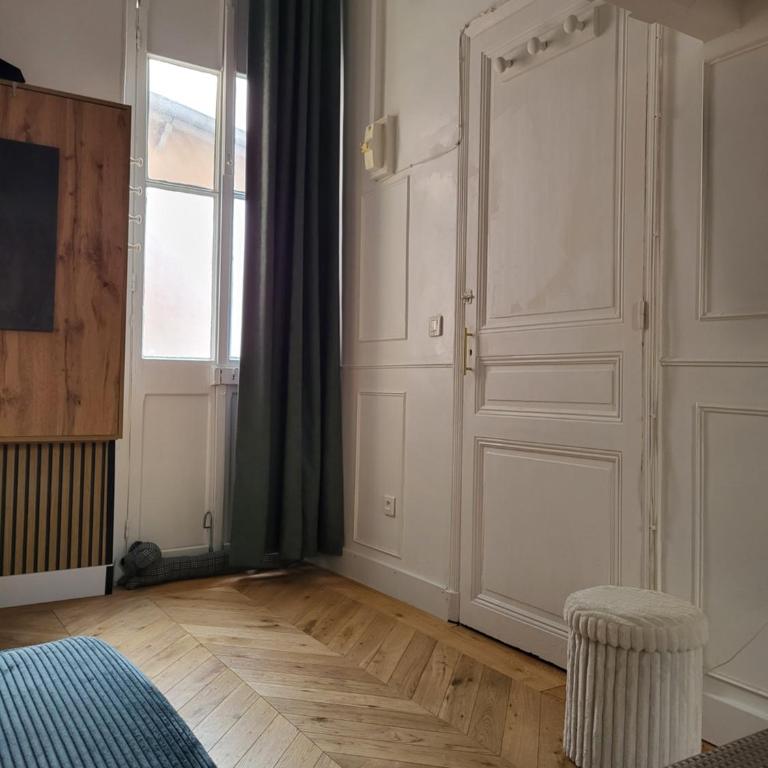 Studio Cosy Mezzanine 2-4p Carré d'Or - Appartement 1 Chambre - 2