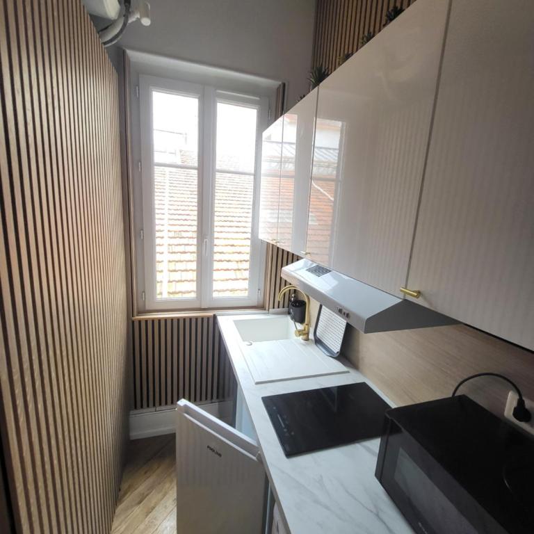 Studio Cosy Mezzanine 2-4p Carré d'Or - Appartement 1 Chambre - 3