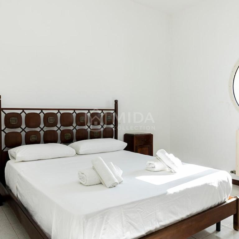 Oblò sul Mare - Two-Bedroom Apartment - 16