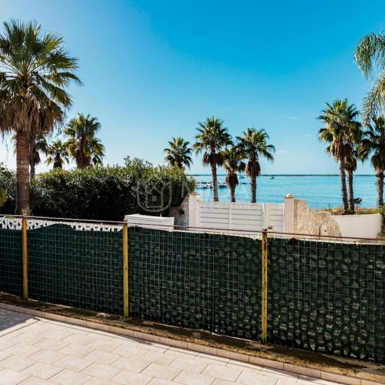 Oblò sul Mare - Two-Bedroom Apartment - 45