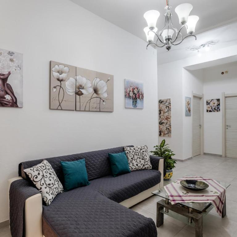 Piccola Eden - Two-Bedroom Apartment - 4
