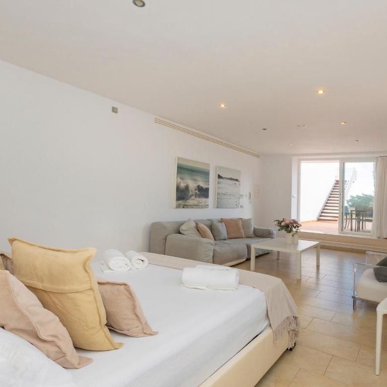 Villa near Ibiza Town sleeps 12,13 - Villa de 5 dormitorios - 14