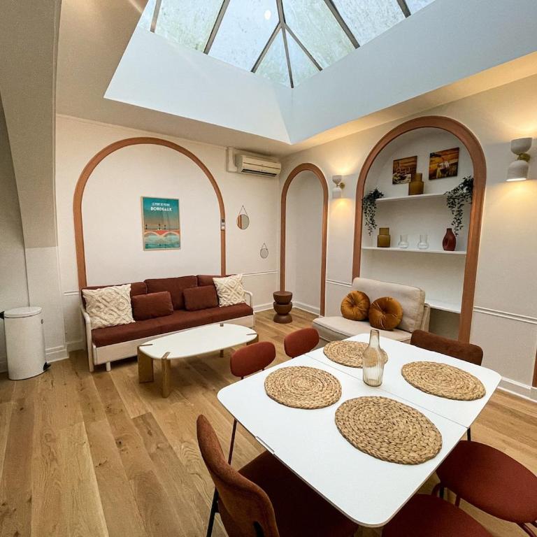 PT3 - Charming New Apt with AC - Historical Center - Apartment - 9