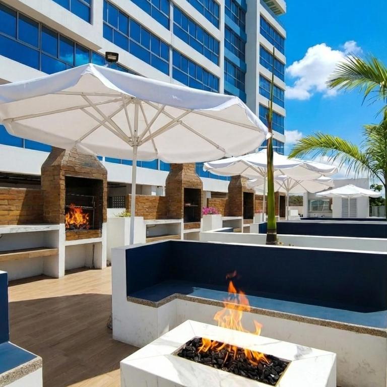 SeaDreams PuntaBlanca Ocean View, Pool, Perfect for Families - Two-Bedroom Apartment with Pool View - 26