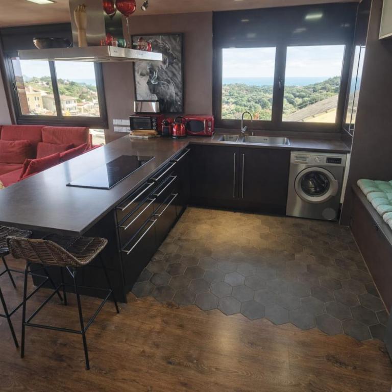 Lovely Duplex in Begur with Sea View - Two-Bedroom Superior Apartment - 4