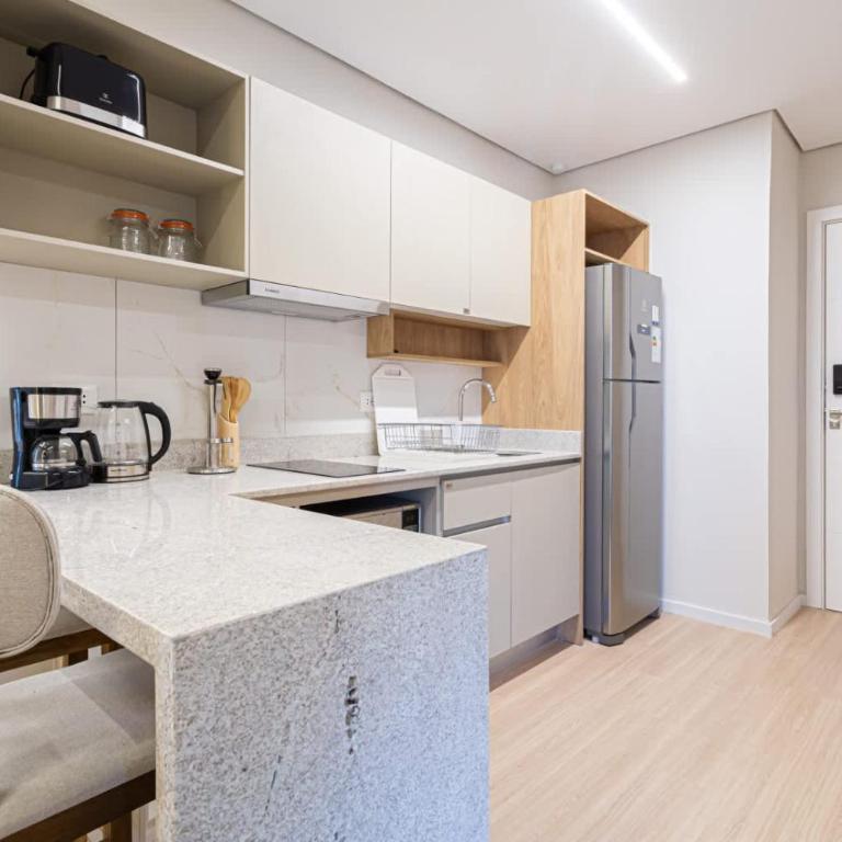 Hestia Petra Tower Modern Living Tallest Tower - Apartment - 7