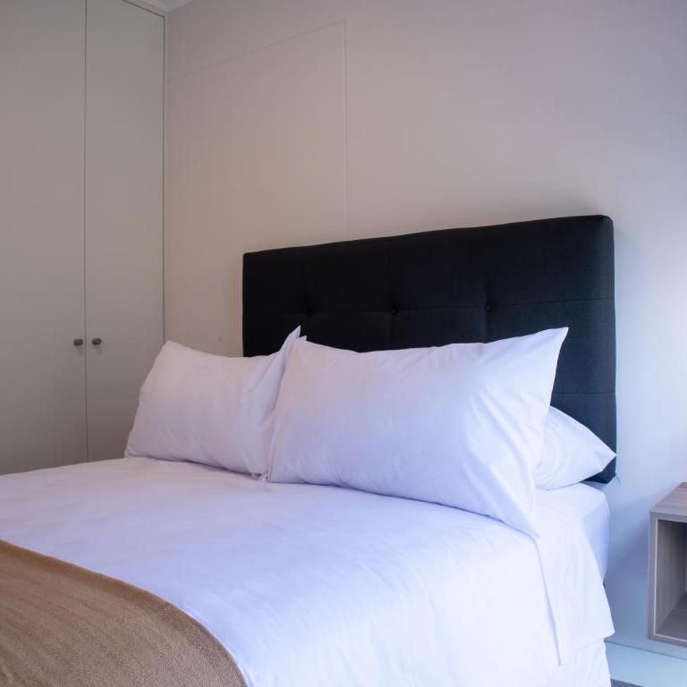 Art Residence in Miraflores by Wynwood House - Two-Room Apartment - 11