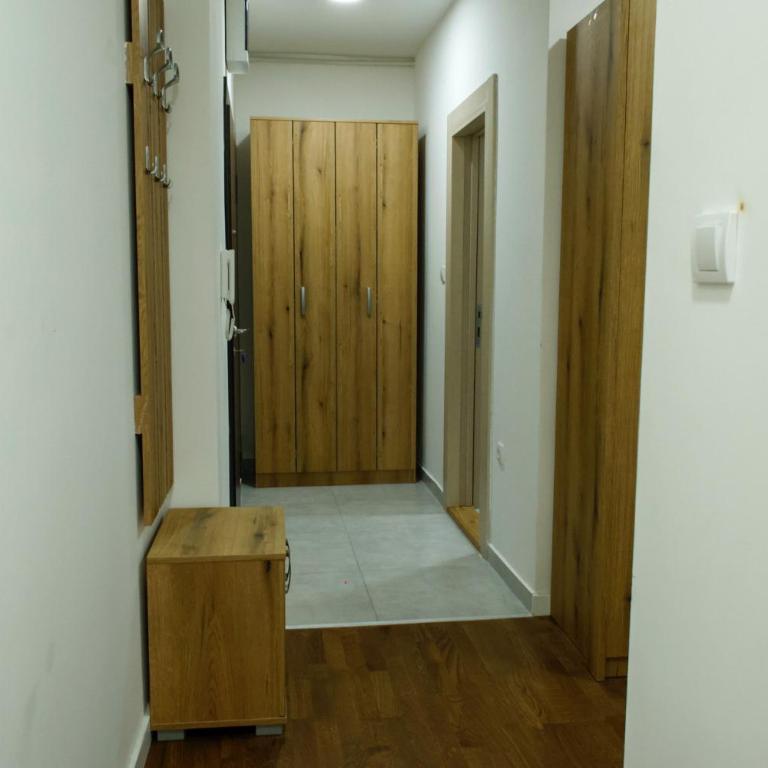 New Bubanj Apartment 2 - Two-Bedroom Apartment - 4