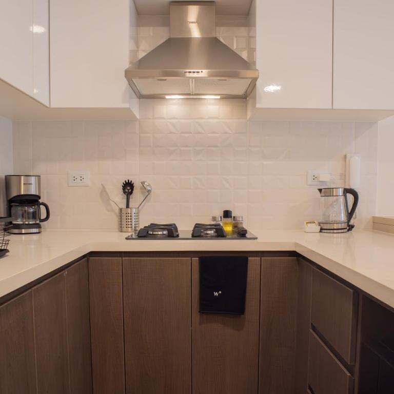 Art Residence in Miraflores by Wynwood House - One-Bedroom Apartment - 8