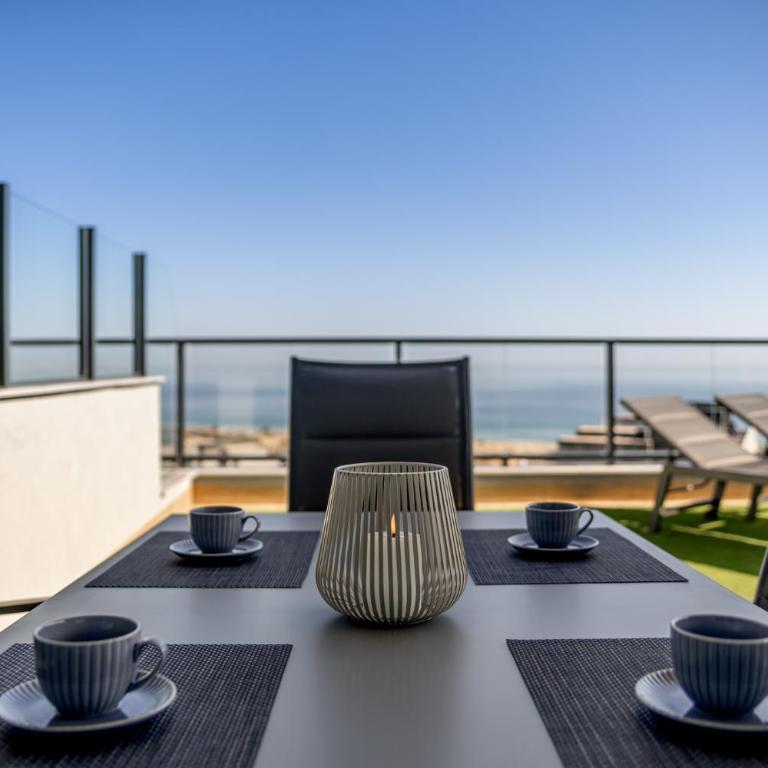Iconic Sea View - Two-Bedroom Apartment - 24