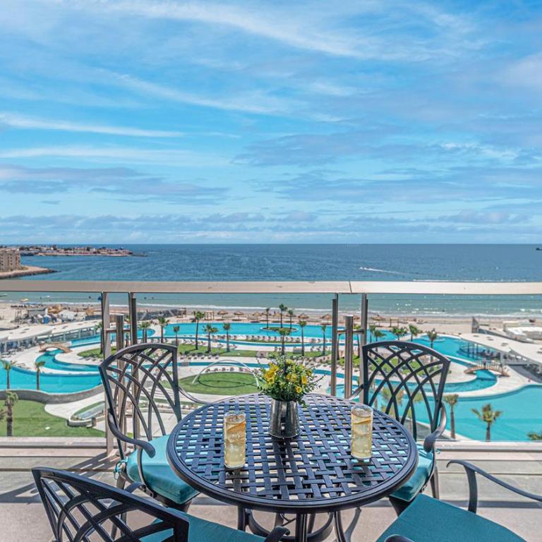 Cutting-Edge Luxury and Spectacular Views of the Sea of Cortez - Ferienhaus - 12