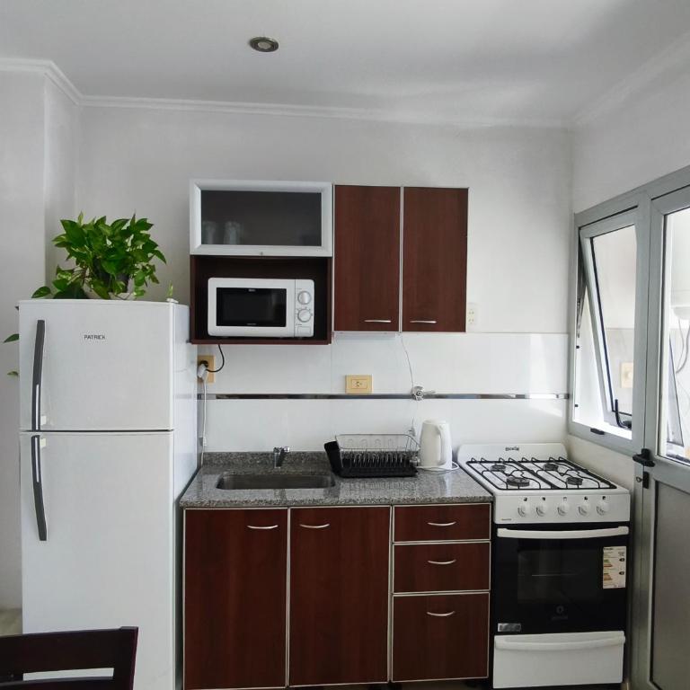 Benju - One-Bedroom Standard Apartment - 31