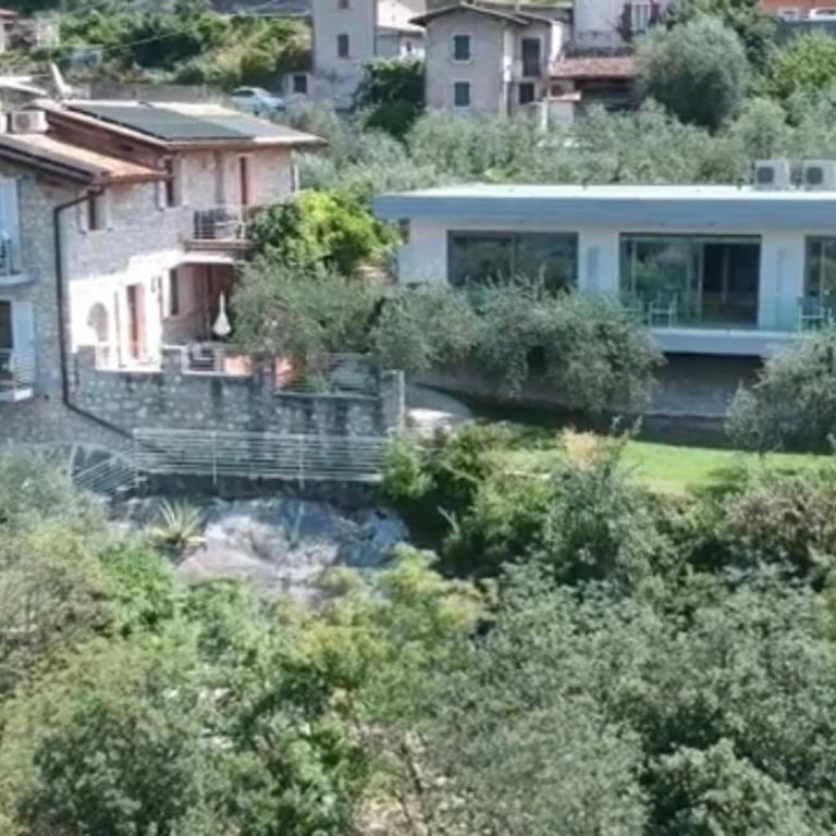 Guesthouse Grand View - Camera Matrimoniale/Doppia con Letti Singoli con Balcone/Terrazza - 9