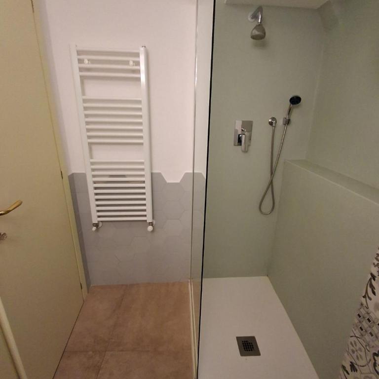 Dimora con finestra sui tetti di Siena - Appartamento con 2 Camere da Letto - 34