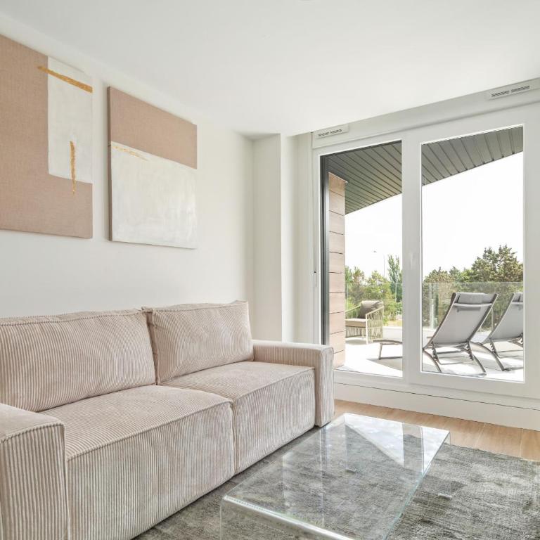 IFEMA-Aeropuerto 2 Hab, Piscina y Parking Gratis Alquiler Temporal - Apartment - 22