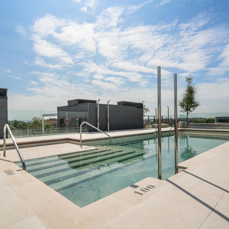 IFEMA-Aeropuerto 2 Hab, Piscina y Parking Gratis Alquiler Temporal - Apartment - 26