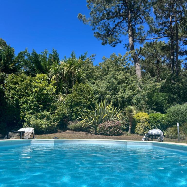 Villa Luxe piscine chauffée, 4 chambres, surplombant le golf entre océan & lac Plage à 5 min - Villa - 22