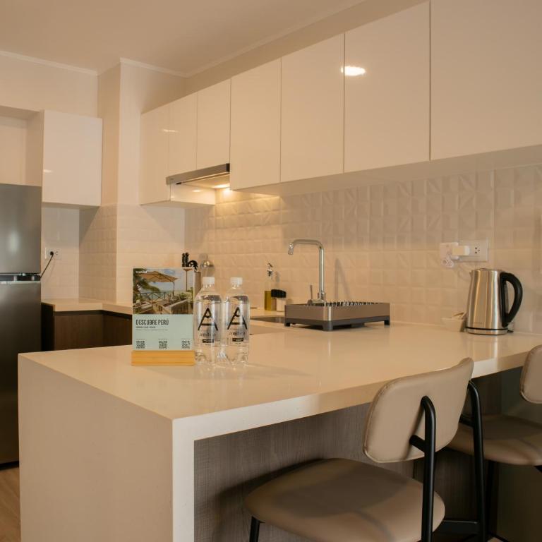 Art Residence in Miraflores by Wynwood House - One-Bedroom Apartment - 5