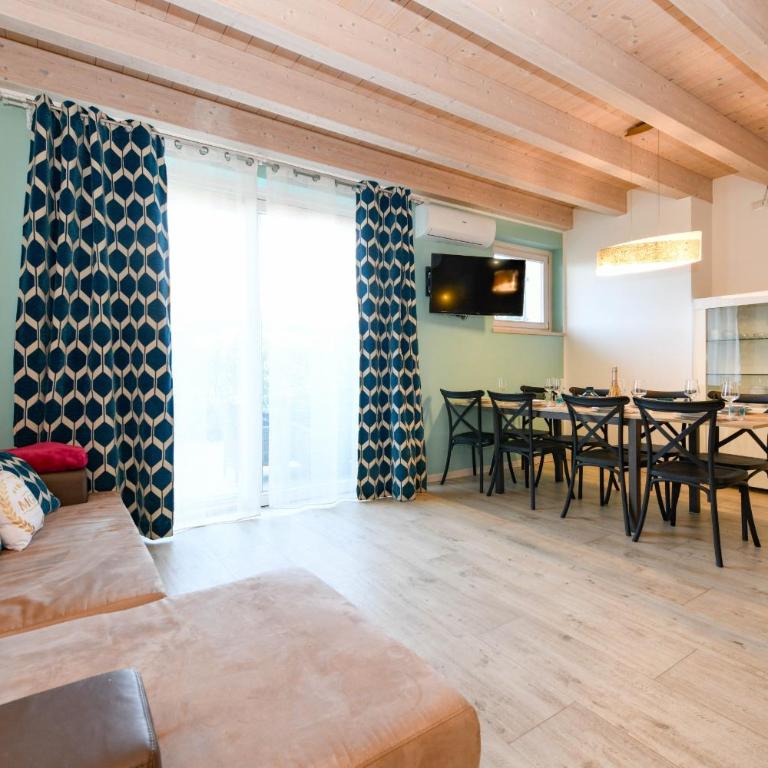 MGH- Dama Family Home Peschiera - Casa con 4 camere da letto - 1