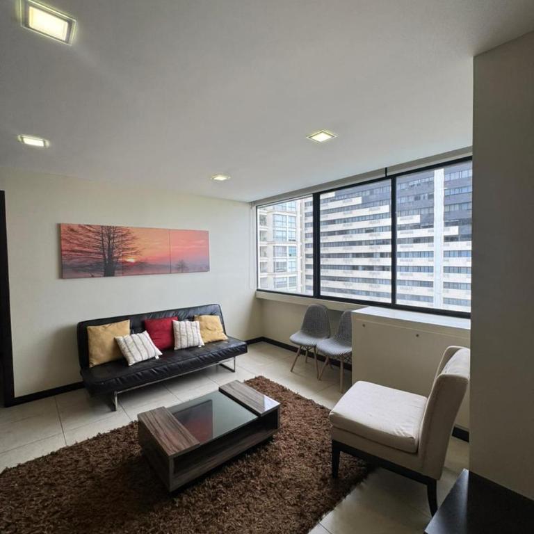Amplio departamento en Puerto Santa Ana - Two-Bedroom Apartment - 13