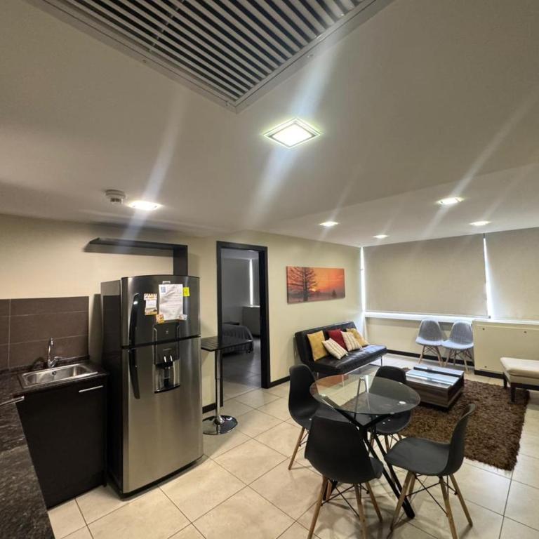 Amplio departamento en Puerto Santa Ana - Two-Bedroom Apartment - 16